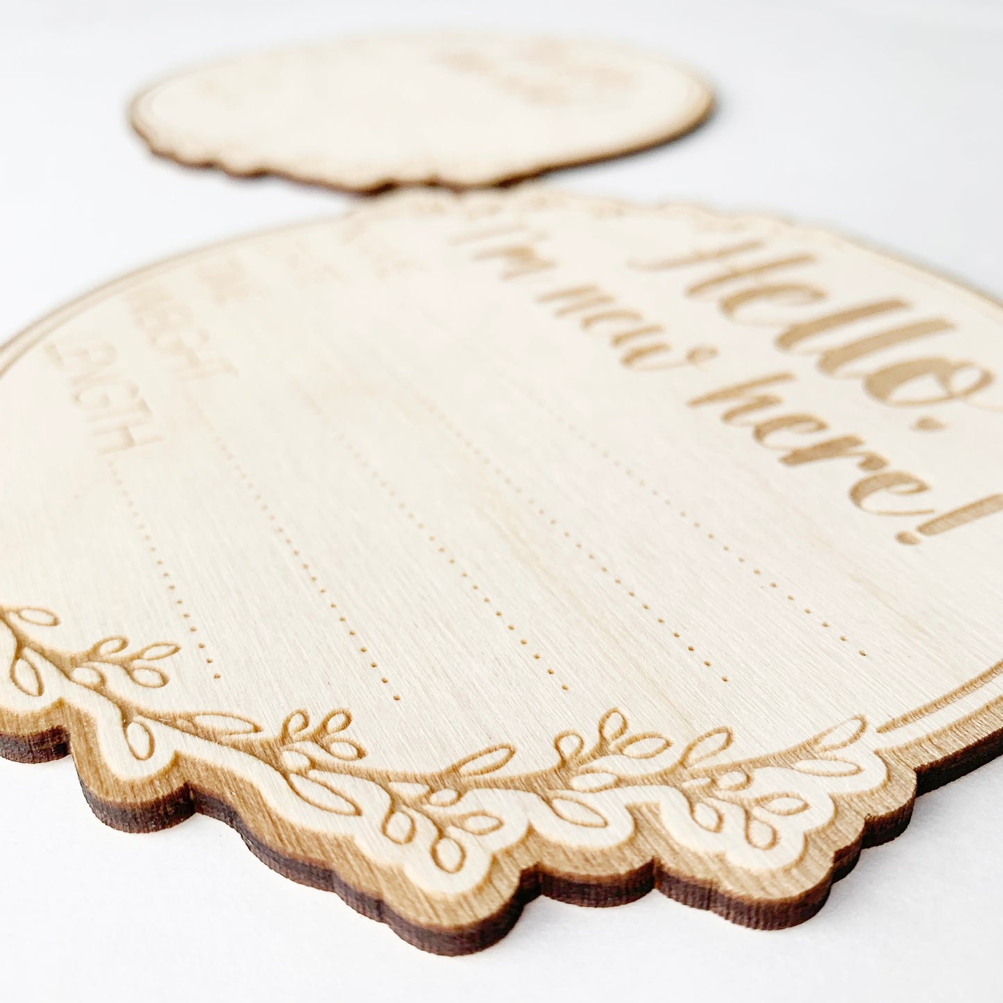 Gender Neutral Baby Name Announcement Disk Sign, Newborn Baby Birth Stat Sign, Newborn Photo Prop, Baby Arrival, Pregnancy Birth Announcement
