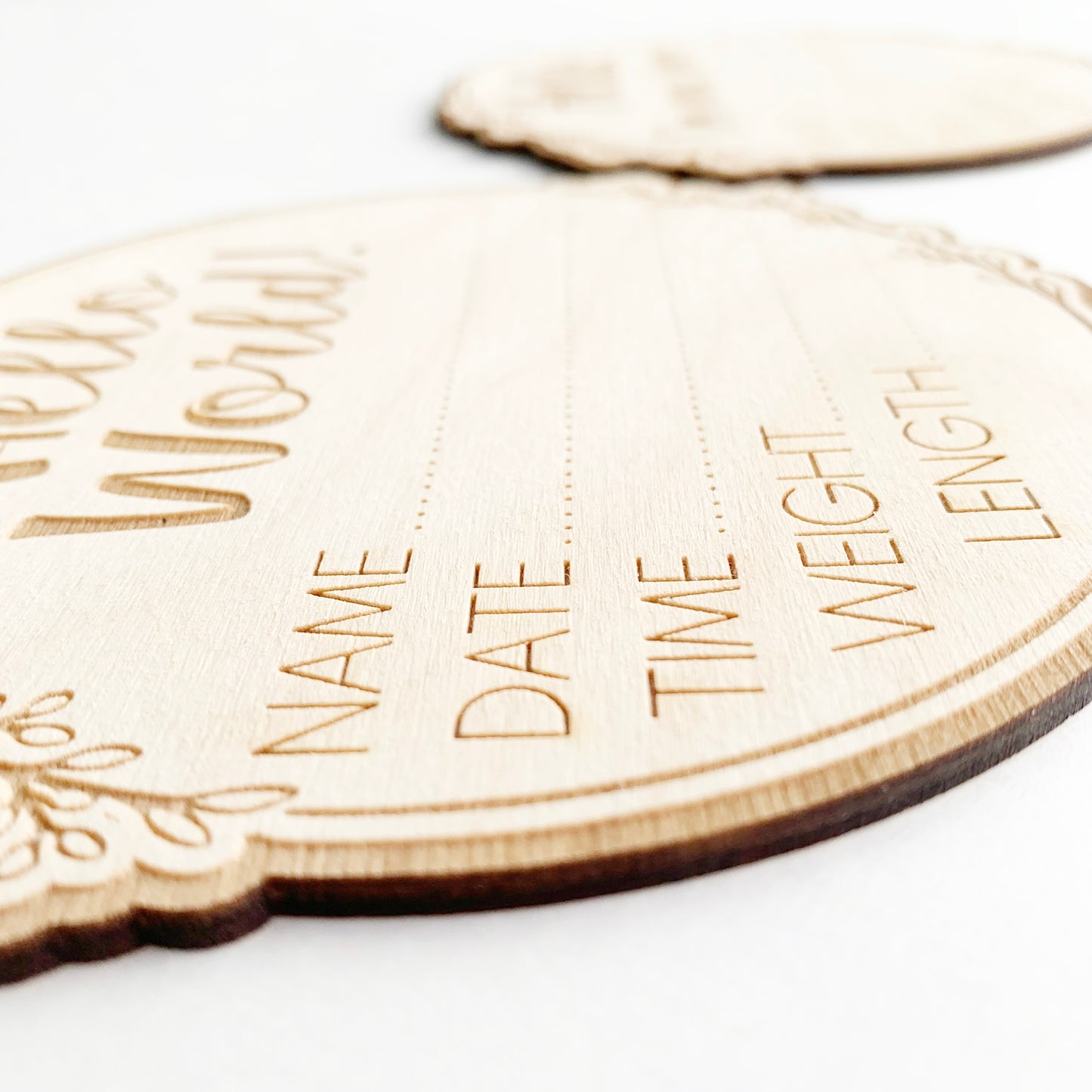 Gender Neutral Baby Name Announcement Disk Sign, Newborn Baby Birth Stat Sign, Newborn Photo Prop, Baby Arrival, Pregnancy Birth Announcement