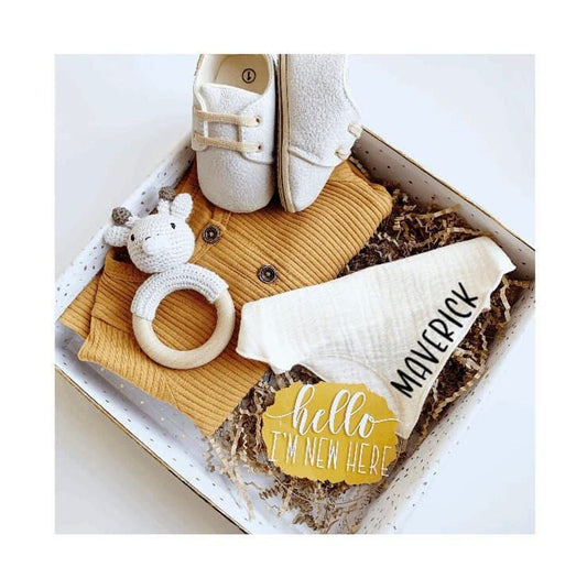 Baby Gift Box, Baby Gift Set, Baby Shower Gift, gender neutral, New Baby Gift basket, Unisex Baby Gift, baby boy gift, baby girl gift.
