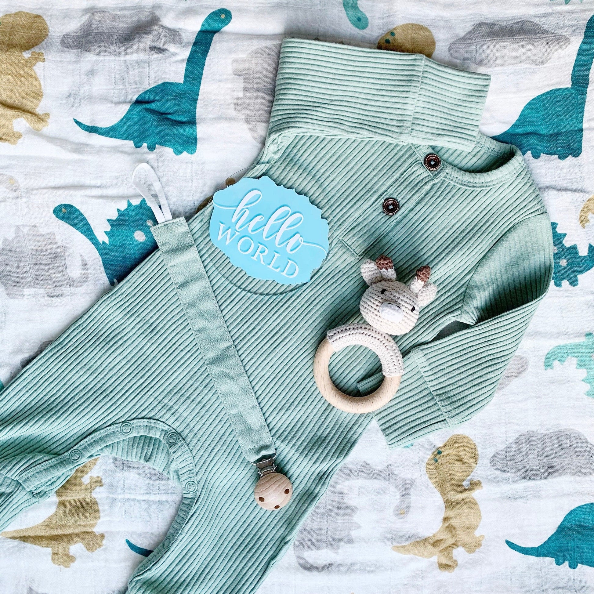 Baby Gift Box, Baby Gift Set, Baby Shower Gift, gender neutral, New Baby Gift basket, Unisex Baby Gift, baby boy gift, baby girl gift.
