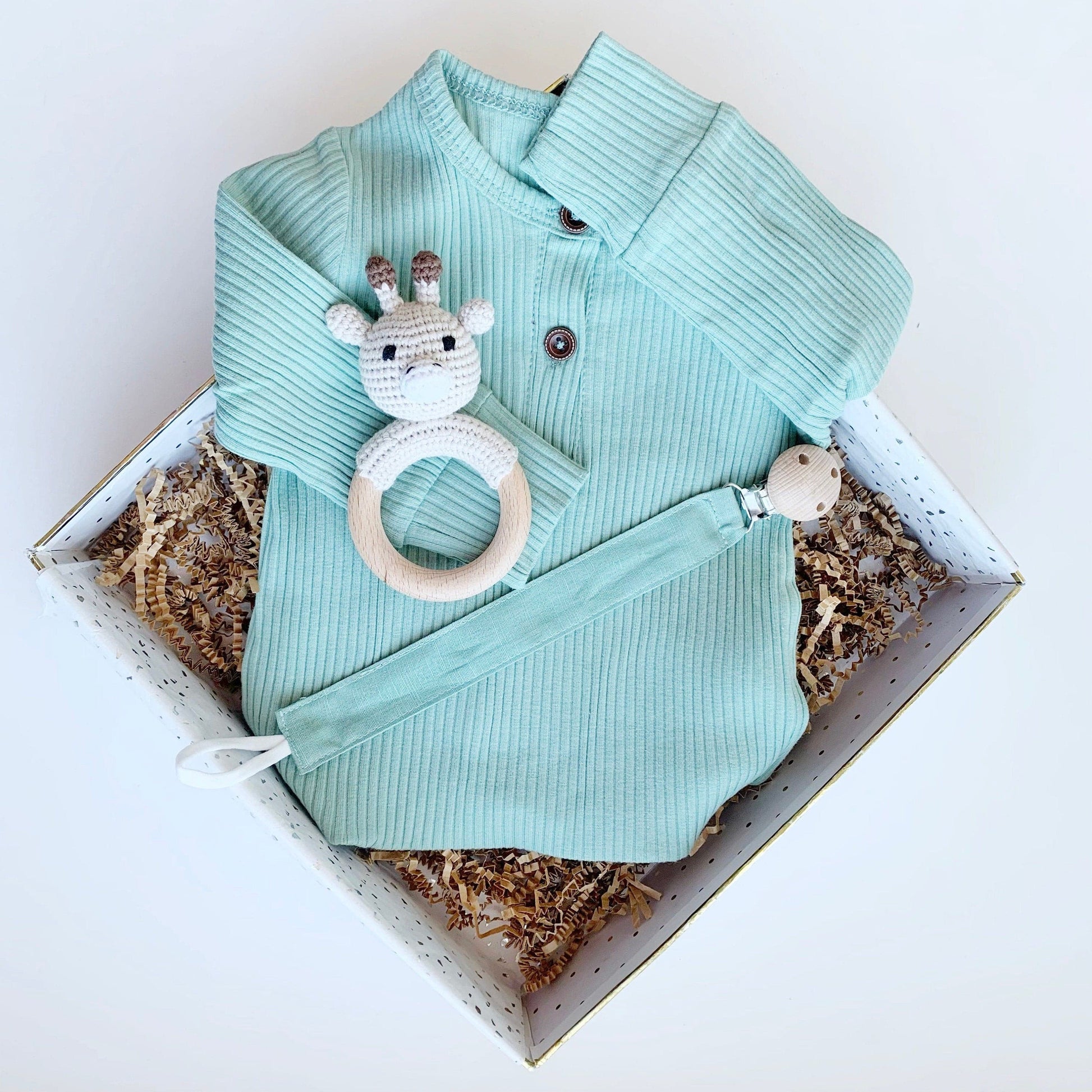 Baby Gift Box, Baby Gift Set, Baby Shower Gift, gender neutral, New Baby Gift basket, Unisex Baby Gift, baby boy gift, baby girl gift.