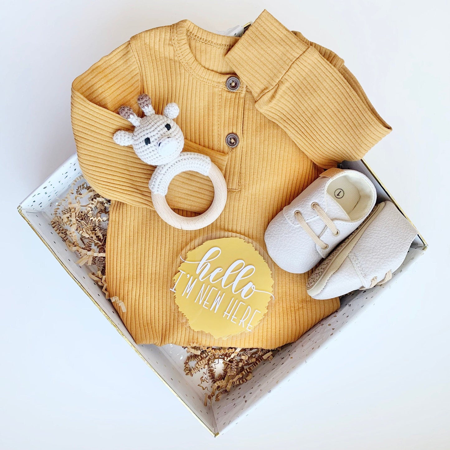 Baby Gift Box, Baby Gift Set, Baby Shower Gift, gender neutral, New Baby Gift basket, Unisex Baby Gift, baby boy gift, baby girl gift.