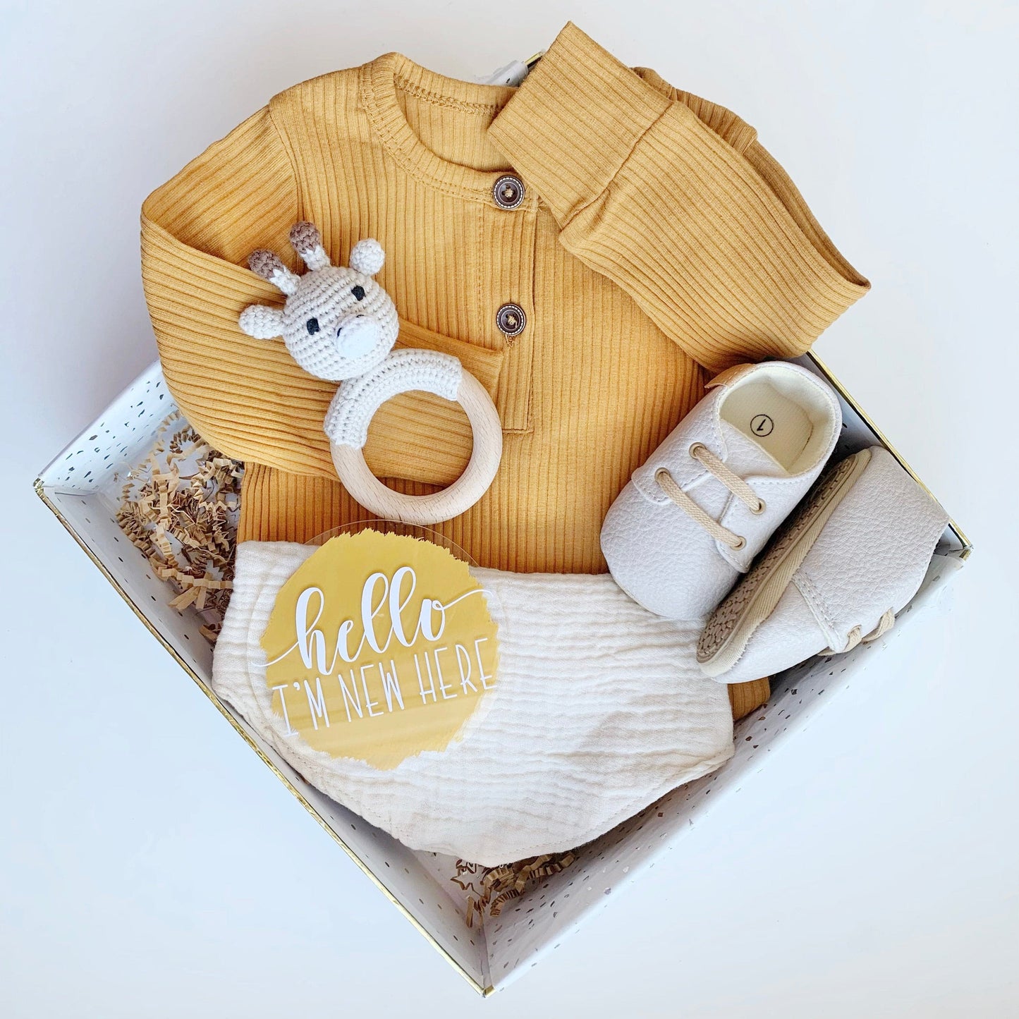 Baby Gift Box, Baby Gift Set, Baby Shower Gift, gender neutral, New Baby Gift basket, Unisex Baby Gift, baby boy gift, baby girl gift.