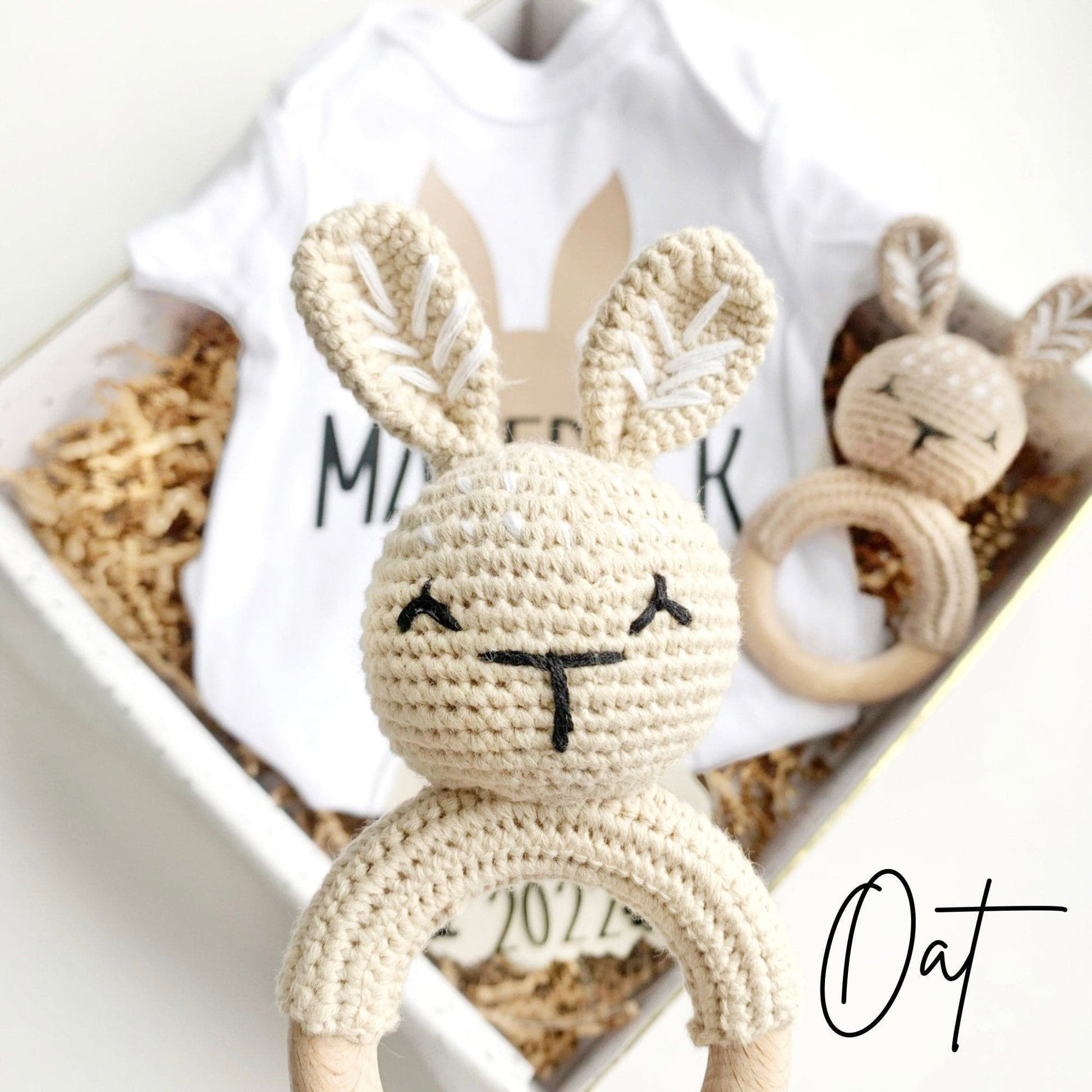 Baby’s First Easter Personalized Gift Basket - Gender Neutral Bunny.