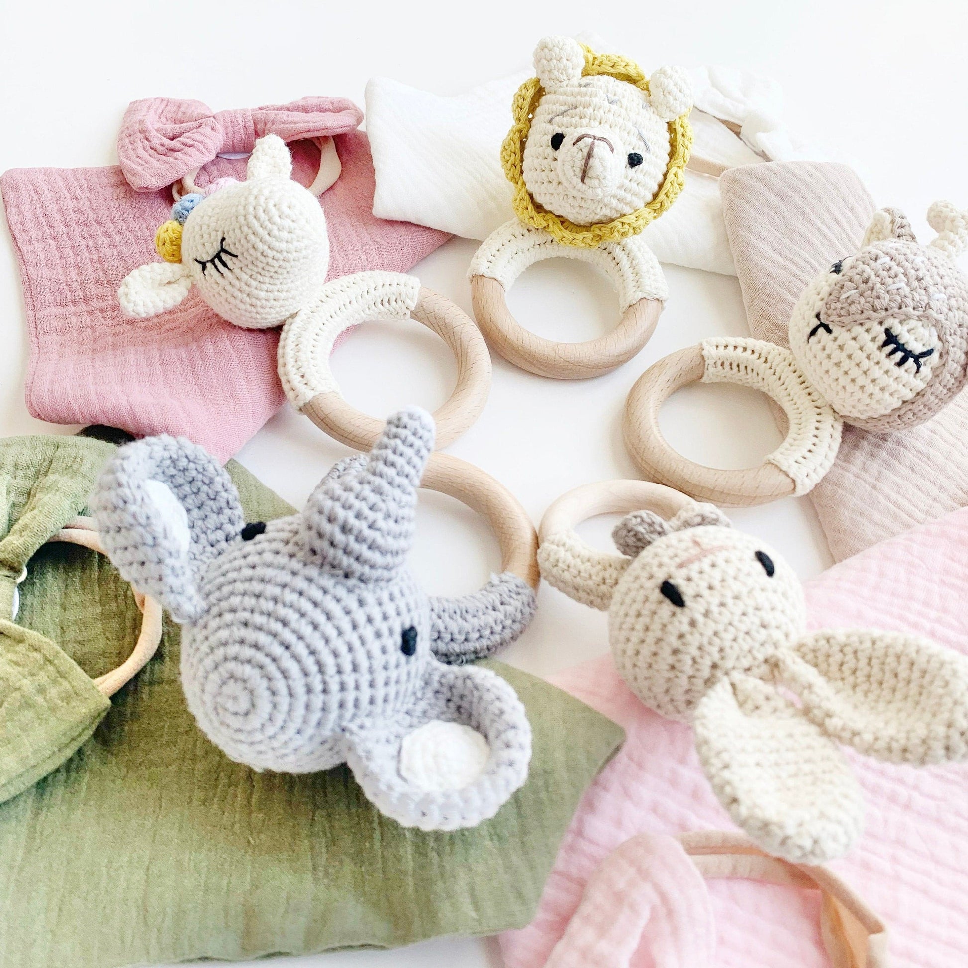 Custom Newborn Baby Shower Gift, Personalized Baby Girl Name Bib, Woodland Crochet Rattle Teether, Baby Girl Bow Gift, Baby Gift Box.