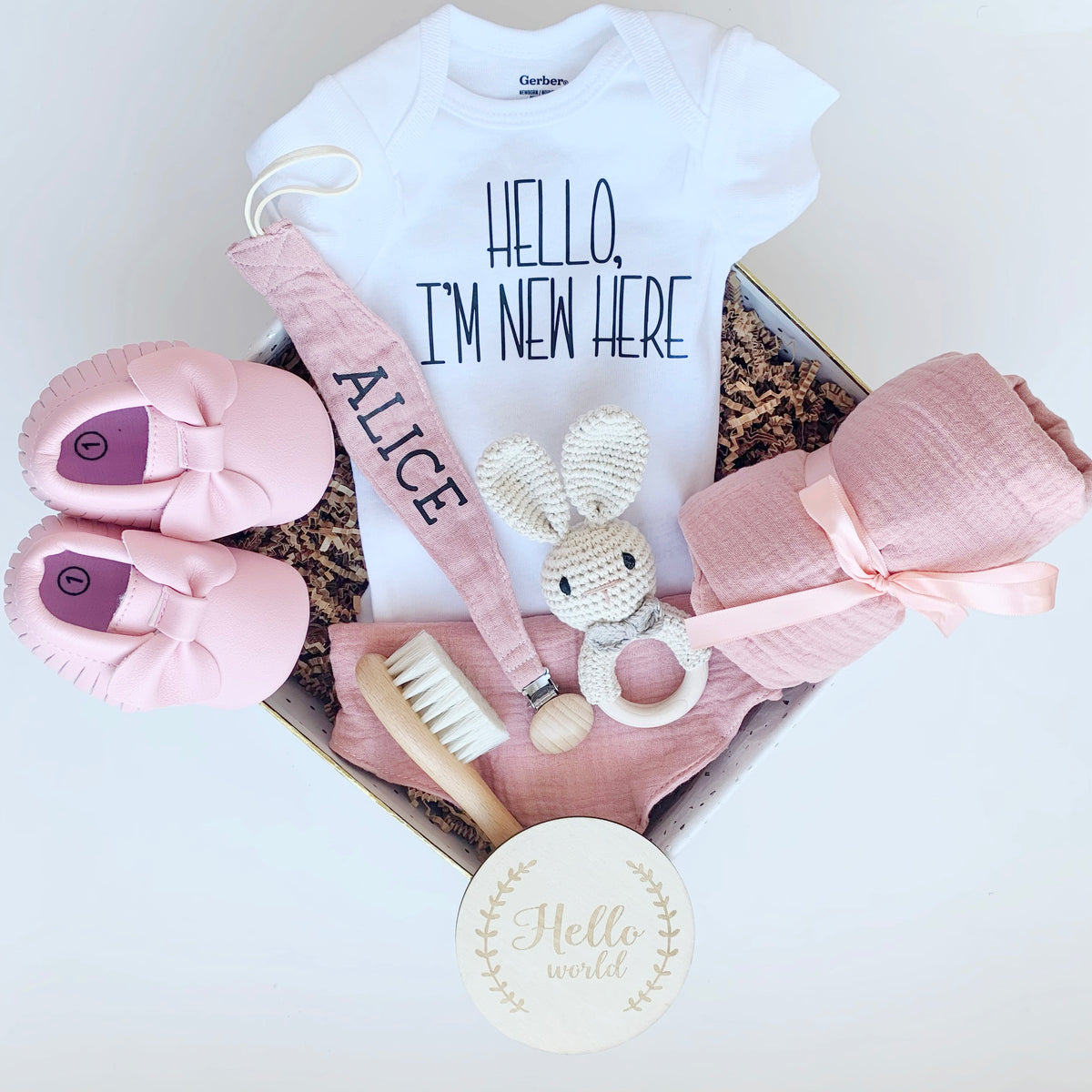 Gender Neutral Baby Shower Gift Box Set, Newborn Boy/Girl Gift basket